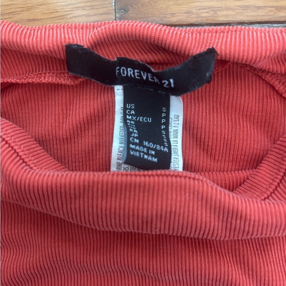 Forever 21 Long Sleeve Crop Top - Picture 2 of 2